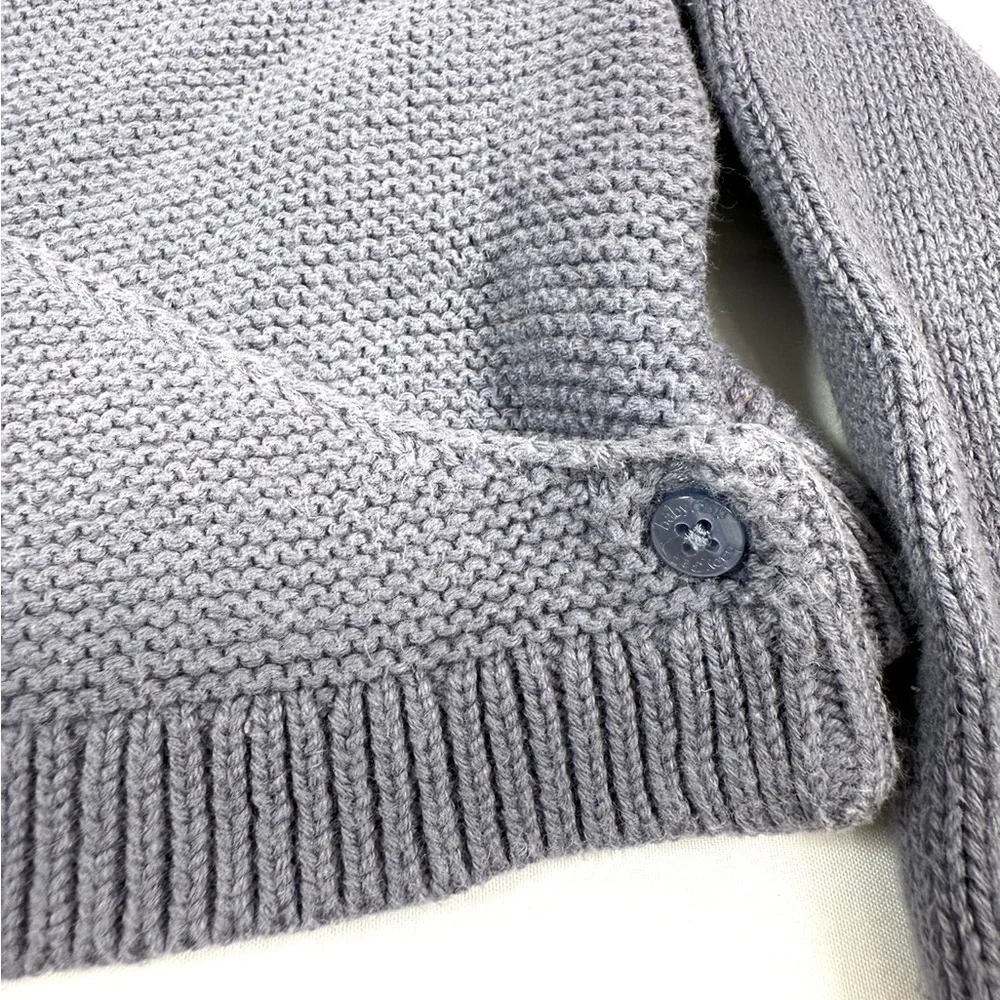 GAP Baby Knit Cardigan Size 12-18 Months Cozy Minimal‎ Classic